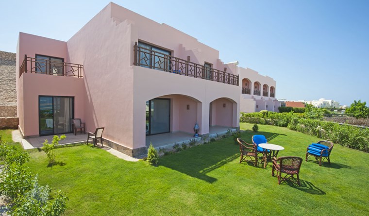 Sea view villa for sale in Hurghada in The View